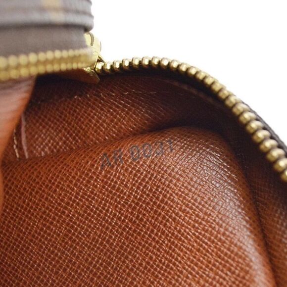 ✅AUTHENTIC✅LOUIS VUITTON DANUBE CROSSBODY BAG - Picture 9 of 16